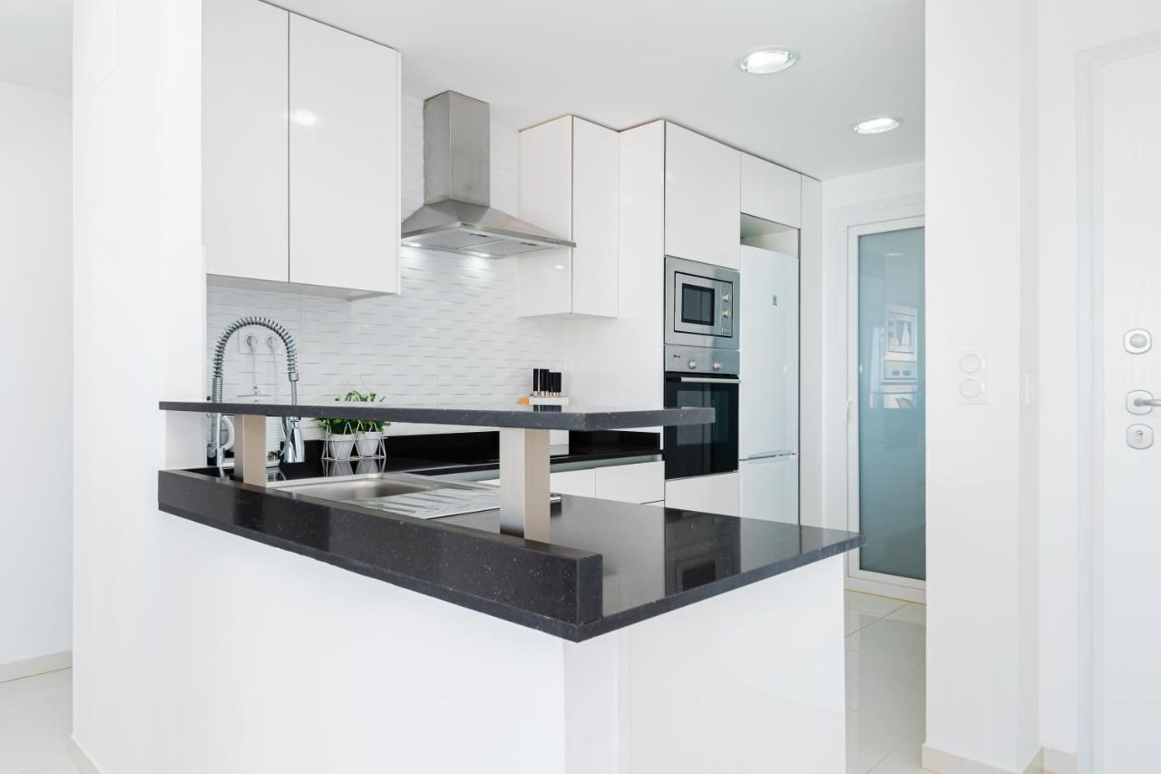 Lux Apartment Punta Prima, Spain Punta Prima  Bagian luar foto